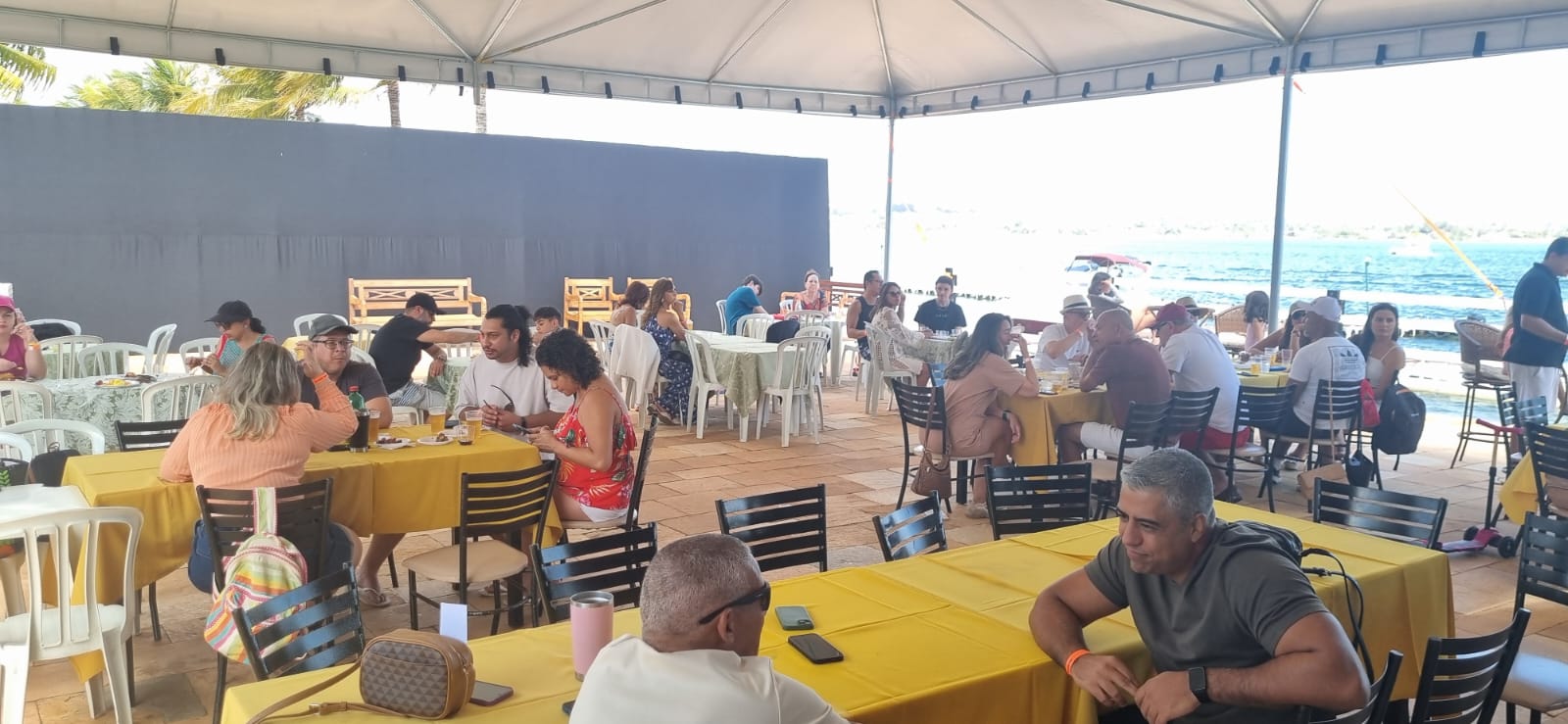 Ascade celebra o Dia dos Pais com churrasco, música e diversão