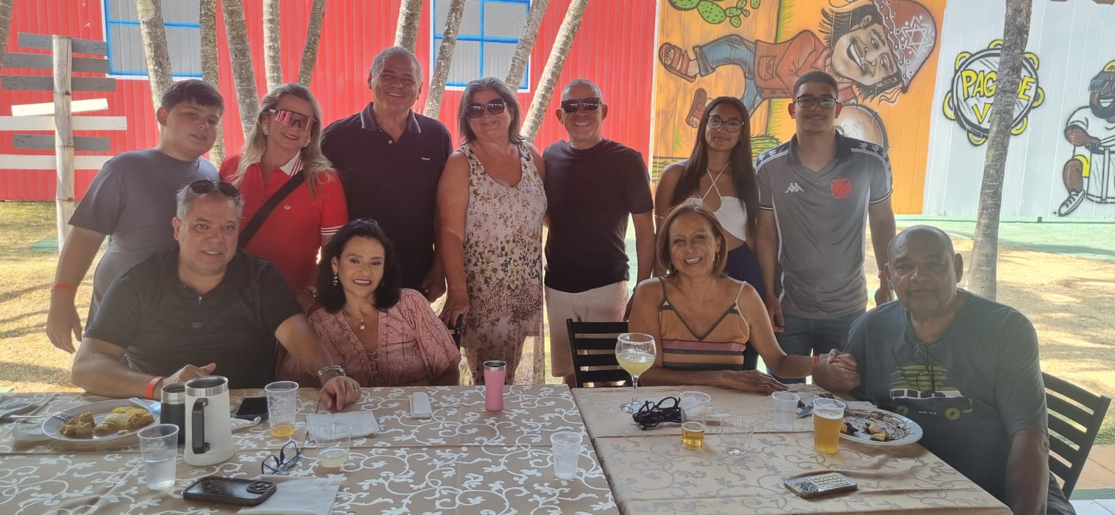 Muito samba e alegria marcaram a Feijoada da Ascade