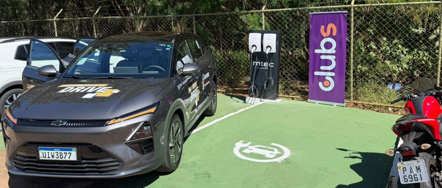 Ascade inaugura primeiro eletroposto e reforça compromisso com sustentabilidade e inovação