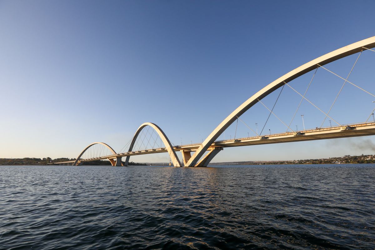 Ascade reforça compromisso com a preservação do Lago Paranoá com ações mensais de limpeza